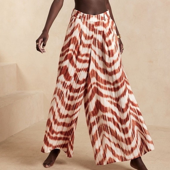 Banana Republic Linen Set - Petite - Picture 2 of 8